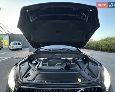 Вольво ХС90 2016 у Дрогобичі на Automoto.ua Чорний Вольво ХС90, об'ємом двигуна 2 л та пробігом 247 тис. км за 21900 $, фото 11 на Automoto.ua