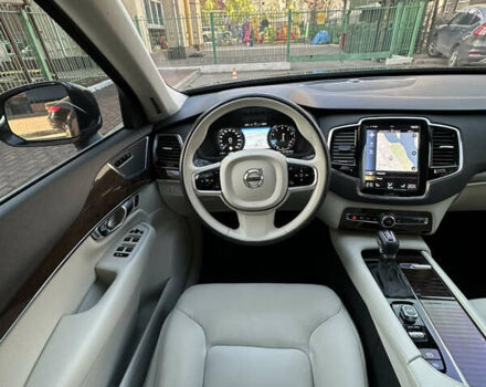 Чорний Вольво ХС90, об'ємом двигуна 2 л та пробігом 131 тис. км за 33900 $, фото 2 на Automoto.ua