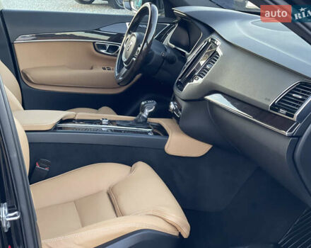 Черный Вольво ХС90, объемом двигателя 1.97 л и пробегом 330 тыс. км за 27950 $, фото 15 на Automoto.ua