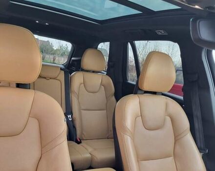 Черный Вольво ХС90, объемом двигателя 1.97 л и пробегом 117 тыс. км за 26800 $, фото 1 на Automoto.ua