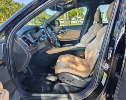 Черный Вольво ХС90, объемом двигателя 2 л и пробегом 99 тыс. км за 4000 $, фото 5 на Automoto.ua