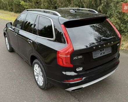 Чорний Вольво ХС90, об'ємом двигуна 2 л та пробігом 290 тис. км за 18500 $, фото 7 на Automoto.ua