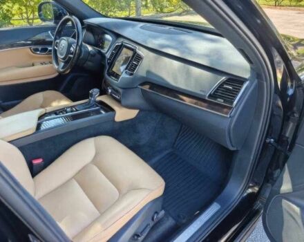 Черный Вольво ХС90, объемом двигателя 2 л и пробегом 99 тыс. км за 4000 $, фото 7 на Automoto.ua