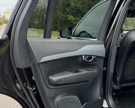 Чорний Вольво ХС90, об'ємом двигуна 2 л та пробігом 290 тис. км за 18500 $, фото 28 на Automoto.ua