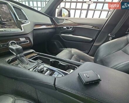 Черный Вольво ХС90, объемом двигателя 1.97 л и пробегом 156 тыс. км за 19999 $, фото 10 на Automoto.ua