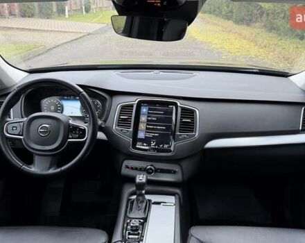 Чорний Вольво ХС90, об'ємом двигуна 2 л та пробігом 290 тис. км за 18500 $, фото 17 на Automoto.ua