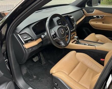 Чорний Вольво ХС90, об'ємом двигуна 1.97 л та пробігом 143 тис. км за 30500 $, фото 2 на Automoto.ua