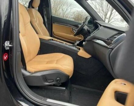 Черный Вольво ХС90, объемом двигателя 1.97 л и пробегом 167 тыс. км за 8500 $, фото 4 на Automoto.ua