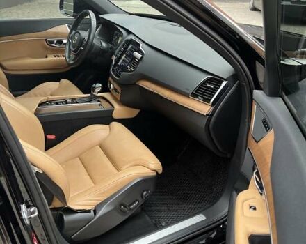 Чорний Вольво ХС90, об'ємом двигуна 1.97 л та пробігом 143 тис. км за 30500 $, фото 3 на Automoto.ua