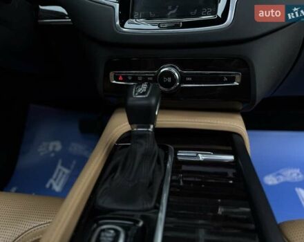 Чорний Вольво ХС90, об'ємом двигуна 1.97 л та пробігом 146 тис. км за 47990 $, фото 88 на Automoto.ua