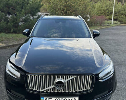 Чорний Вольво ХС90, об'ємом двигуна 2 л та пробігом 142 тис. км за 41000 $, фото 33 на Automoto.ua