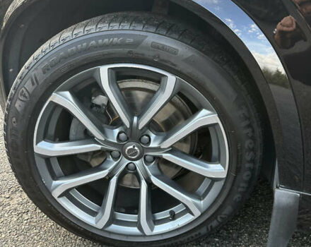 Чорний Вольво ХС90, об'ємом двигуна 2 л та пробігом 142 тис. км за 41000 $, фото 12 на Automoto.ua