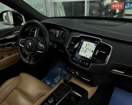 Чорний Вольво ХС90, об'ємом двигуна 1.97 л та пробігом 146 тис. км за 47990 $, фото 93 на Automoto.ua