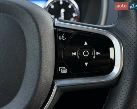 Чорний Вольво ХС90, об'ємом двигуна 1.97 л та пробігом 146 тис. км за 47990 $, фото 50 на Automoto.ua