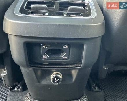 Чорний Вольво ХС90, об'ємом двигуна 2 л та пробігом 142 тис. км за 41000 $, фото 35 на Automoto.ua