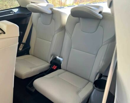 Вольво ХС90 2018 в Хмельницком на Automoto.ua Черный Вольво ХС90, объемом двигателя 2 л и пробегом 47 тыс. км за 6500 $, фото 12 на Automoto.ua