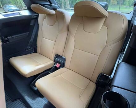 Черный Вольво ХС90, объемом двигателя 2 л и пробегом 31 тыс. км за 12800 $, фото 13 на Automoto.ua