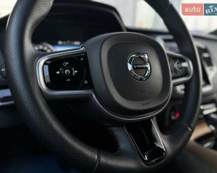 Чорний Вольво ХС90, об'ємом двигуна 1.97 л та пробігом 146 тис. км за 47990 $, фото 52 на Automoto.ua