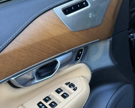 Черный Вольво ХС90, объемом двигателя 1.97 л и пробегом 186 тыс. км за 35000 $, фото 18 на Automoto.ua