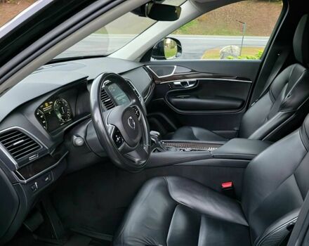 Черный Вольво ХС90, объемом двигателя 2 л и пробегом 33 тыс. км за 14200 $, фото 9 на Automoto.ua