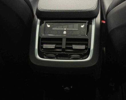 Вольво ХС90 2019 в Ровно на Automoto.ua Черный Вольво ХС90, объемом двигателя 2 л и пробегом 332 тыс. км за 21900 $, фото 20 на Automoto.ua