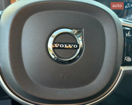 Черный Вольво ХС90, объемом двигателя 2 л и пробегом 261 тыс. км за 27000 $, фото 51 на Automoto.ua