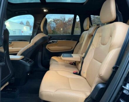 Чорний Вольво ХС90, об'ємом двигуна 2 л та пробігом 39 тис. км за 14000 $, фото 15 на Automoto.ua