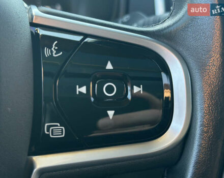 Черный Вольво ХС90, объемом двигателя 2 л и пробегом 261 тыс. км за 27000 $, фото 50 на Automoto.ua