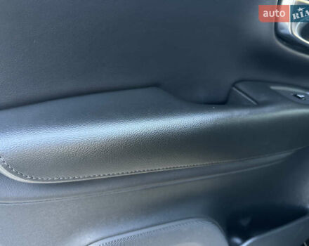 Черный Вольво ХС90, объемом двигателя 2 л и пробегом 261 тыс. км за 27000 $, фото 29 на Automoto.ua