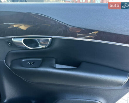 Черный Вольво ХС90, объемом двигателя 2 л и пробегом 261 тыс. км за 27000 $, фото 59 на Automoto.ua