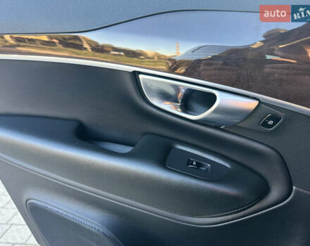 Черный Вольво ХС90, объемом двигателя 2 л и пробегом 261 тыс. км за 27000 $, фото 58 на Automoto.ua