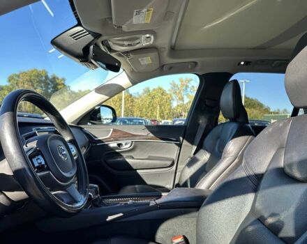 Вольво ХС90 2019 в Житомире на Automoto.ua Черный Вольво ХС90, объемом двигателя 2 л и пробегом 33 тыс. км за 8000 $, фото 6 на Automoto.ua