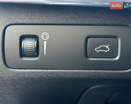 Черный Вольво ХС90, объемом двигателя 2 л и пробегом 261 тыс. км за 27000 $, фото 73 на Automoto.ua