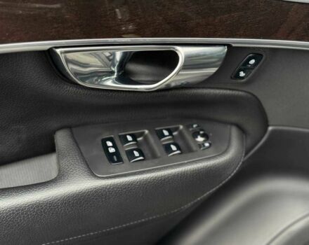 Вольво ХС90 2019 в Ровно на Automoto.ua Черный Вольво ХС90, объемом двигателя 2 л и пробегом 332 тыс. км за 21900 $, фото 8 на Automoto.ua