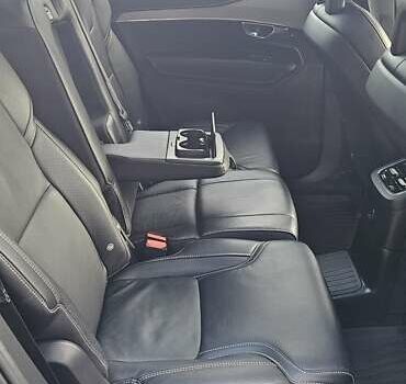 Чорний Вольво ХС90, об'ємом двигуна 2 л та пробігом 63 тис. км за 44000 $, фото 39 на Automoto.ua