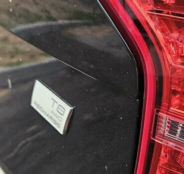 Чорний Вольво ХС90, об'ємом двигуна 2 л та пробігом 63 тис. км за 44000 $, фото 68 на Automoto.ua