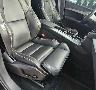 Чорний Вольво ХС90, об'ємом двигуна 2 л та пробігом 63 тис. км за 44000 $, фото 35 на Automoto.ua