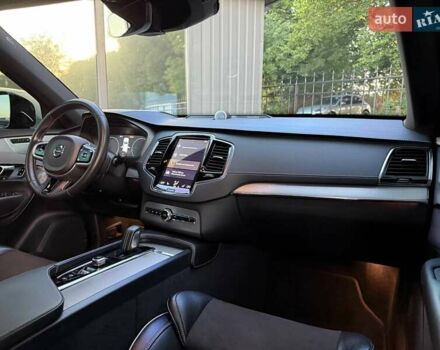 Вольво ХС90 2020 в Хмельницком на Automoto.ua Черный Вольво ХС90, объемом двигателя 1.97 л и пробегом 92 тыс. км за 53000 $, фото 36 на Automoto.ua