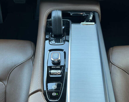 Черный Вольво ХС90, объемом двигателя 2 л и пробегом 108 тыс. км за 45700 $, фото 15 на Automoto.ua