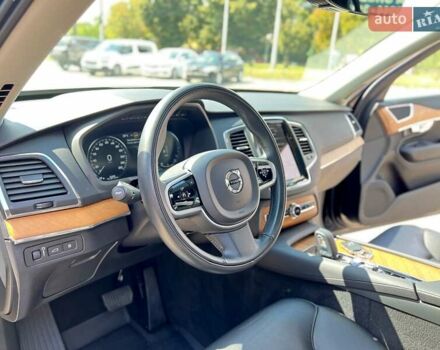 Вольво ХС90 2021 в Чернигове на Automoto.ua Черный Вольво ХС90, объемом двигателя 1.97 л и пробегом 84 тыс. км за 45900 $, фото 18 на Automoto.ua