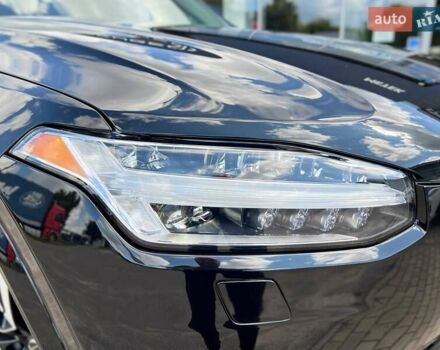 Вольво ХС90 2021 в Чернигове на Automoto.ua Черный Вольво ХС90, объемом двигателя 1.97 л и пробегом 84 тыс. км за 45900 $, фото 3 на Automoto.ua