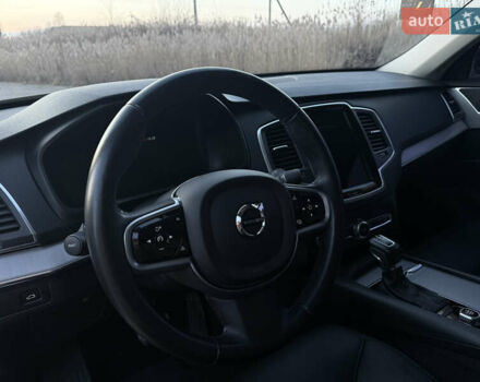 Черный Вольво ХС90, объемом двигателя 2 л и пробегом 161 тыс. км за 29500 $, фото 4 на Automoto.ua