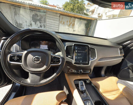 Чорний Вольво ХС90, об'ємом двигуна 1.97 л та пробігом 135 тис. км за 52000 $, фото 2 на Automoto.ua