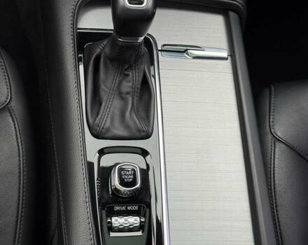 Черный Вольво ХС90, объемом двигателя 2 л и пробегом 161 тыс. км за 28800 $, фото 17 на Automoto.ua