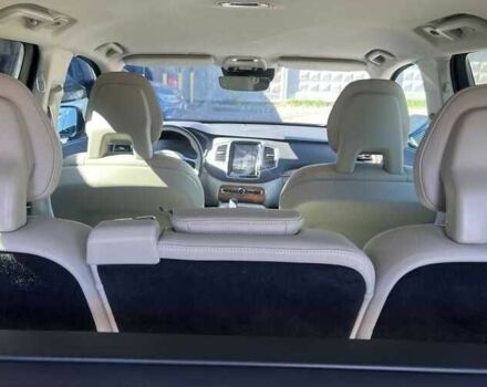 Вольво ХС90 2021 в Киеве на Automoto.ua Черный Вольво ХС90, объемом двигателя 2 л и пробегом 45 тыс. км за 31000 $, фото 8 на Automoto.ua