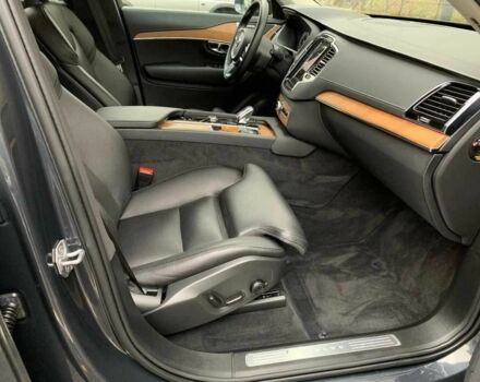 Чорний Вольво ХС90, об'ємом двигуна 2 л та пробігом 60 тис. км за 27000 $, фото 5 на Automoto.ua