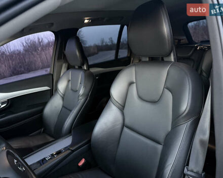 Черный Вольво ХС90, объемом двигателя 2 л и пробегом 161 тыс. км за 29500 $, фото 17 на Automoto.ua