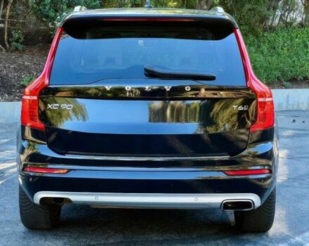 Чорний Вольво ХС90, об'ємом двигуна 2 л та пробігом 25 тис. км за 26600 $, фото 4 на Automoto.ua