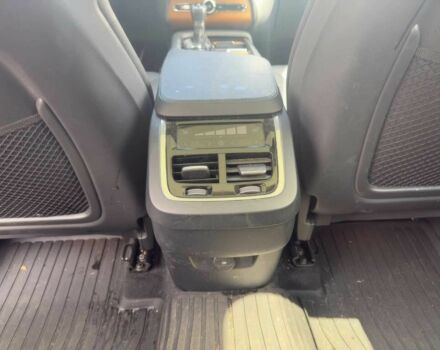 Черный Вольво ХС90, объемом двигателя 2 л и пробегом 16 тыс. км за 12400 $, фото 14 на Automoto.ua