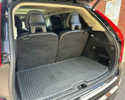 Чорний Вольво ХС90, об'ємом двигуна 2 л та пробігом 30 тис. км за 15400 $, фото 18 на Automoto.ua